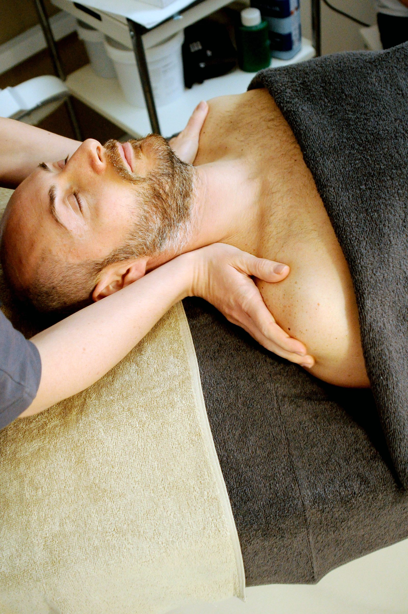 Neuro massage treatment in practice
